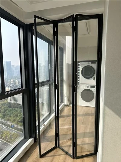 Sorte aluminium bifold dører